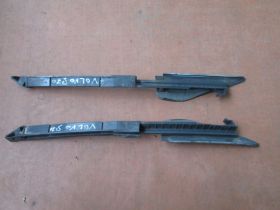 Двері та дах Двери и крыши ^/--/^ Направляющая стекла задней двери Volvo S /--/ 70 97-00 9444203 9444204 ^_^^^ Скла задніх дверей Volvo S /--/ 70 97-00 9444203 9444204 - фото фото фото
