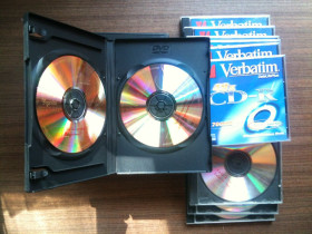 Інше Другое ^/--/^ Комплект самописных CD-R с фильмами в коробках ^_^^^ Комплект самописних CD-R з фільмами в коробках - фото фото фото