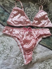 Комплекти Комплекты ^/--/^ Сексуальний бюстгальтер і трусики L/XL ^_^^^ Сексуальный бюстгальтер и трусики L/XL - фото фото фото