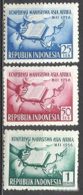 Індонезія Индонезия ^/--/^ Индонезия 1956 факел книга конференция студентов 3 /--/ м. ^_^^^ Індонезія 1956 факел книга конференція студентів 3 /--/ м. - фото фото фото