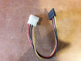 Шлейфи, перехідники Шлейфы, переходники ^/--/^ Переходник Molex на sata ^_^^^ Перехідник Molex на sata - фото фото фото