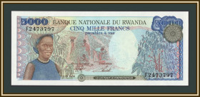 Руанда Руанда ^/--/^ Руанда 5000 франков 1988 P-22  (22 /--/ a) UNC ^_^^^ Руанда 5000 франків 1988 P-22 (22 /--/ a) UNC - фото фото фото