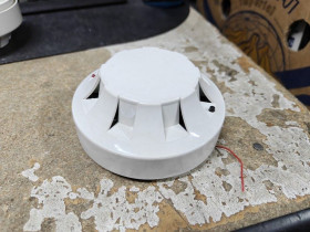 Інше Другое ^/--/^ Датчик дыма СПД-1 № 260607206 ^_^^^ Датчик диму СПД-1 No 260607206 - фото фото фото