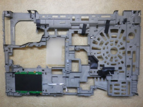 Корпуса Корпуса ^/--/^ Б/У Внутренняя часть корпуса каркас Lenovo ThinkPad W /--/ 530 ^_^^^ Внутрішня частина корпусу каркас Lenovo ThinkPad W /--/ 530 - фото фото фото