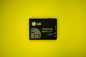 Акумулятори Аккумуляторы ^/--/^ Аккумулятор акб LG KG /--/ 270 LGIP-411 /--/ A  (750 mAh) KG /--/ 200, KG /--/ 270, KG /--/ 276, KG /--/ 288, KG /--/ 370, KG /--/ 376, KF /--/ 510, KE /--/ 770, KF /--/ 500, KW /--/ 270 ^_^^^ Акумулятор акб LG KG /--/ 270 LGIP-411 /--/ A (750 mAh) KG /--/ 200, KG /--/ 270, KG /--/ 276, KG /--/ 288, KG /--/ 370, KG /--/ 376, KF /--/ 510, KE /--/ 770, KF /--/ 500, KW /--/ 270 - фото фото фото