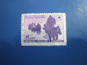 Балканський півострів Балканский полуостров ^/--/^ Марка Албанія 1947 3-я річниця визволення війна 8 лек гаш КЦ 11.5 $ ^_^^^ Марка Албания 1947 3-я годовщина освобождения война 8 лек гаш КЦ 11. 5 $ - фото фото фото