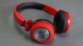 Навушники Наушники ^/--/^ Наушники беспроводные JBL Synchros Bluetooth E /--/ 40 BT оригинал   (RED) Вживане ^_^^^ Навушники бездротові JBL Synchros Bluetooth E /--/ 40 BT оригінал (RED) - фото фото фото