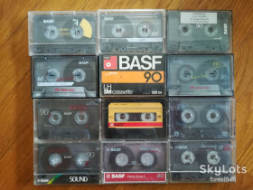 Касети Кассеты ^/--/^ Аудіокасети б/в BASF  (12 шт.) ^_^^^ Аудиокасеты б/у BASF (12 шт.) - фото фото фото