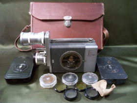 Вінтажні фотоапарати Винтажные фотоаппараты ^/--/^ 6 /--/ F /--/ 77 Камера Киев 16 /--/ С-2, 16 мм. Футляр, светофильтры ^_^^^ 6 /--/ F /--/ 77 Камера Київ 16 /--/ С-2, 16 мм. Футляр, світлофільтри - фото фото фото