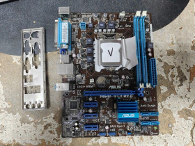 Материнські плати Материнские платы ^/--/^ Мат. плата Asus P /--/ 8 /--/ H /--/ 61-M LX R /--/ 2.0 LGA /--/ 1155 H /--/ 61 PCI-E+Dsub+GbLAN SATA MicroATX 2 /--/ DDR /--/ 3 № 260105108 ^_^^^ Мат. плата Asus P /--/ 8 /--/ H /--/ 61-M LX R /--/ 2.0 LGA /--/ 1155 H /--/ 61 PCI-E+Dsub+GbLAN SATA MicroATX 2 /--/ DDR /--/ 3 No 260105108 - фото фото фото