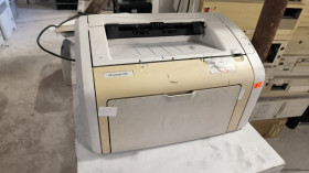 Принтери Принтеры ^/--/^ Принтер HP LaserJet 1018 №1 ^_^^^ Принтер HP LaserJet 1018 No /--/ 1 - фото фото фото