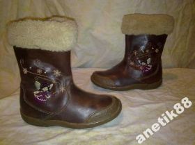 Чоботи, черевики Сапоги, ботинки ^/--/^ Сапожки =CLARKS= 100% НАТ.КОЖА= ВЬЕТНАМ ИДЕАЛ! 27 /--/ р ^_^^^ Сапожки = CLARKS = 100% НАТ.КОЖА = В'єтнам ІДЕАЛ! 27 /--/ р - фото фото фото