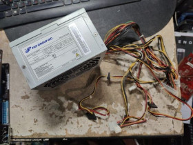 Блоки живлення Блоки питания ^/--/^ Брендовый блок питания БП FSP ATX-450 /--/ PNR 450 /--/ W / 450 /--/ Вт № 250204306 ^_^^^ Брендовий блок живлення БП FSP ATX-450 /--/ PNR 450 /--/ W / 450 /--/ Вт No 250204306 - фото фото фото