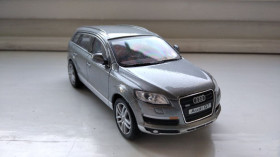 : Закордонні : Зарубежные ^/--/^ AUDI Q /--/ 7      Cararama Hongwell  M 1:43 ОПЛАТА ЛОТА ПРИ ОТРИМАНІ ! ^_^^^ AUDI Q /--/ 7 Cararama Hongwell M 1:43 - фото фото фото