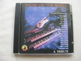 Музичні диски Музыкальные диски ^/--/^ CD Deep Purple Tribute. Smoke On The Water A Tribute. 1994/1998. - фото фото фото