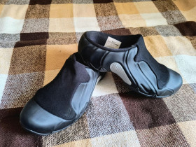 Сандалі, шльопанці Сандалии, шлепанцы ^/--/^ Шльопанці сабо Nike Solo Slide ^_^^^ Шлепанцы сабо Nike Solo Slide - фото фото фото