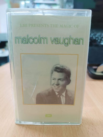 Касети Кассеты ^/--/^ Аудіокасета магнітофонна Malcolm Vaughan – EMI Presents The Magic Of Malcolm Vaughan ^_^^^ Аудиокассета магнитофонная Malcolm Vaughan – EMI Presents The Magic Of Malcolm Vaughan - фото фото фото