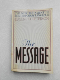 Видання - р. Издания - гг. ^/--/^ The Message Bible Eugene Peterson    New Testament - фото фото фото