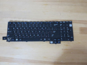 Клавіатури Клавиатуры ^/--/^ Клавиатура ноутбука Samsung R /--/ 528 R /--/ 519, R /--/ 523, R /--/ 525, R /--/ 530, R /--/ 538, R /--/ 540 дефект ^_^^^ Клавіатура ноутбука Samsung R /--/ 528 R /--/ 519, R /--/ 523, R /--/ 525, R /--/ 530, R /--/ 538, R /--/ 540 дефект - фото фото фото