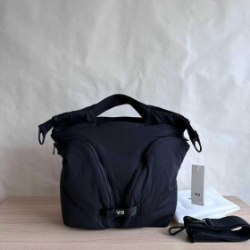 Сумки Сумки ^/--/^ Сумка y-3 yohji yamamoto utility tote bag h /--/ 63113 чорна ^_^^^ Сумка y-3 yohji yamamoto utility tote bag h /--/ 63113 черная - фото фото фото