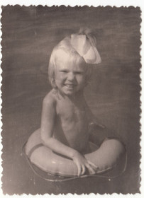 Листи, фото Письма, фото ^/--/^ Жизнь в СССР Девочка пляж Мода ретро фото  (8,5 х 11,5) Р /--/ 9 ^_^^^ Дівчинка пляж Мода ретро фото (8,5 х 11,5) Р /--/ 9 - фото фото фото