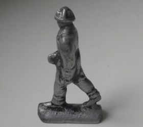 Фігурки, солдатики Фигурки, солдатики ^/--/^ Довоенка. ИЗО фабрика 1936-1940 гг. Танкист. ^_^^^ Довоєнка. ІЗО фабрика 1936-1940 рр. Танкіст. - фото фото фото