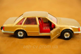 М'які іграшки Мягкие игрушки ^/--/^ Модель, автомобіля, Opel, Senator, Corgi, Made in Great Britain ^_^^^ Модель, автомобиля, Opel, Senator, Corgi, Made in Great Britain - фото фото фото
