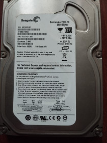 Жорсткі диски Жесткие диски ^/--/^ 3.5&amp;quot; HDD Seagate 250 Gb ^_^^^ 3.5 & amp;quot; HDD Seagate 250 Gb - фото фото фото
