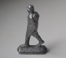 Фігурки, солдатики Фигурки, солдатики ^/--/^ Довоенка. ИЗО фабрика 1936-1940 гг. Санитар. ^_^^^ Довоєнка. ІЗО фабрика 1936-1940 рр. Санітар. - фото фото фото
