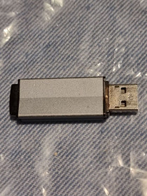 USB флешнакопичувачі USB флешнакопители ^/--/^ Флешка 4 гб silicon power 4.18/11.2 черная sp phison ps /--/ 2251-37 ps /--/ 2237 ^_^^^ Флешка 4 гб silicon power 4.18/11.2 чорна sp phison ps /--/ 2251-37 ps /--/ 2237 - фото фото фото