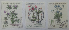 Франція Франция ^/--/^ Франция 1983 Цветы, гашеные ^_^^^ Франція 1983 Квіти, флора, гашена - фото фото фото
