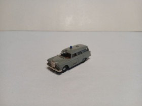 : : ^/--/^ Службовий транспорт, медичний MB 190. BREKINA 1:87 H /--/ 0  (31411). ^_^^^ Служебный транспорт, медицинский MB 190. BREKINA 1:87 H /--/ 0 (314011). - фото фото фото