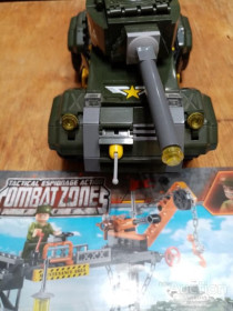 Конструктори Конструкторы ^/--/^ Конструктор LEGO combat zone 5 ORIGINAL- 1712- более 1000 деталей собран====смотрите все мои лоты= ^_^^^ Конструктор LEGO combat zone 5 ORIGINAL- 1712- більше 1000 деталей зібраний розгляньте всі мої лоти - фото фото фото