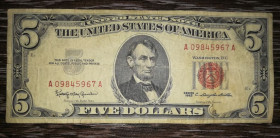 США США ^/--/^ 5 доларів США 1963 останній випуск номіналу банкноти United States Note (далі ФРС). ^_^^^ 5 долларов США 1963 последний выпуск номинала банкноты United States Note (далее ФРС). - фото фото фото