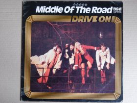 Платівки Пластинки ^/--/^ Middle Of The Road – Drive On  (RCA Victor – LSP 10 400, Germany) EX/EX+ ^_^^^ Middle Of The Road – Drive On (RCA Victor – LSP 10 400, Germany) EX/EX+ - фото фото фото