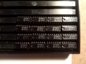 Мікросхеми Микросхемы ^/--/^ Микросхема К /--/ 176 /--/ ИР /--/ 3 новые ^_^^^ К /--/ 176ІР /--/ 3 нові - фото фото фото
