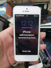 Apple iPhone Apple iPhone ^/--/^ #2002 sklad iphone 5 silver ^_^^^ 2002 sklad iphone 5 silver - фото фото фото