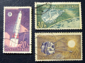 Освоєння космосу Освоение космоса ^/--/^ Чехословакия  (1961) Освоение космоса. Советская космическая программа ^_^^^ Чехословаччина (1961) Освоєння космосу. Радянська космічна програма - фото фото фото