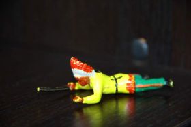 Фігурки, солдатики Фигурки, солдатики ^/--/^ ползущий с ружьем индеец 50-54 /--/ мм REISLER  Дания РАННИЕ ВЫПУСКИ ^_^^^ індіанець 50-54 мм REISLER Данія Ранні Випускки - фото фото фото
