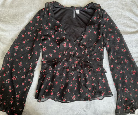 Блузки, сорочки Блузки, рубашки ^/--/^ Блузка квіти з воланами H&amp;M Divided 041 ^_^^^ Цветы с воланами H&amp;M Divided 041 - фото фото фото