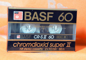 Касети Кассеты ^/--/^ Аудио кассета BASF Chromdioxid Super II 60 Германия 1985 ХРОМ запечатана ^_^^^ Аудіо касета BASF Chromdioxid Super II 60 Німеччина 1985 ХРОМ запечатана - фото фото фото