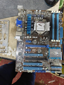 Материнські плати Материнские платы ^/--/^ Мат. плата Asus P /--/ 8 /--/ H /--/ 77-V LE s /--/ 1155, Intel H /--/ 77, 2 x PCI-Ex /--/ 16 ATX 4 /--/ DDR /--/ 3 № 26190202 ^_^^^ Мат. плата Asus P /--/ 8 /--/ H /--/ 77-V LE s /--/ 1155, Intel H /--/ 77, 2 x PCI-Ex /--/ 16 ATX 4 /--/ DDR /--/ 3 No 26190202 - фото фото фото