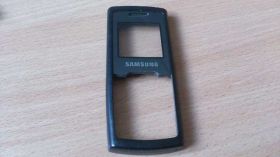 Корпуса на Samsung Корпуса на Samsung ^/--/^ Корпус (передняя панель)  Samsung С /--/ 450 б/у ^_^^^ Корпус (передня панель) Samsung С /--/ 450 б/у - фото фото фото