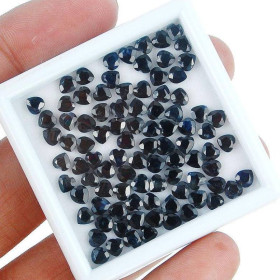 Сапфір Сапфир ^/--/^ Сапфир огранка сердце 3.7 - 4 mm ^_^^^ Сапфір огранка серце 3.7 - 4 mm - фото фото фото
