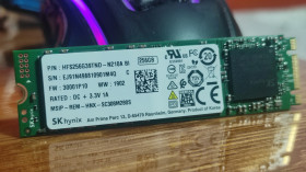 Твердотільні SSD-накопичувачі Твердотельные SSD-накопители ^/--/^ SSD m.2 256 /--/ gb SATA | 885 годин напрацювання ^_^^^ SSD m.2 256 /--/ gb SATA | 885 часов разработки - фото фото фото