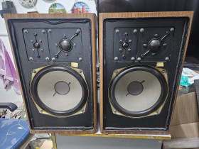 Стаціонарна акустика Стационарная акустика ^/--/^ Колонки Grundig Box 1500 - фото фото фото