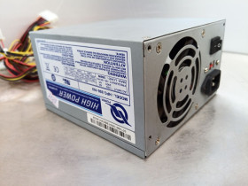 Блоки живлення Блоки питания ^/--/^ Б/У Блок живлення High Power model: HPC-350-102/350 /--/ W/80 /--/ FAN/ATX 20+4 /--/ pin/CPU 4 /--/ pin/SATA/Molex/FDD 2/4/1/код Б /--/ 571 ^_^^^ Блок питания High Power model: HPC-350-102 / 350 /--/ W / 80 /--/ FAN код Б /--/ 571 - фото фото фото