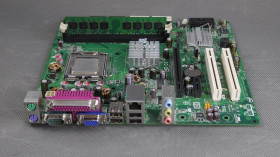 Материнські плати Материнские платы ^/--/^ Материнская плата Intel D /--/ 102 /--/ GGC /--/ 2 ATI XPRESS 200 PCI-E + Pentium D 945 HT 3.40 /--/ GHz/4 /--/ M/800 + 1 /--/ Gb DDR /--/ 2 Вживане ^_^^^ Материнская плата Intel D /--/ 102 /--/ GGC /--/ 2 ATI XPRESS 200 PCI-E + Pentium D 945 HT 3.40 /--/ GHz/4 /--/ M/800 + 1 /--/ Gb DDR /--/ 2 Употреблено - фото фото фото