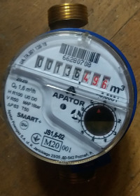Крани, змішувачі Краны, смесители ^/--/^ Apator Powogaz Польща Лічільник холодної води б/у Счетчик води 3/4 ^_^^^ Apator Powogaz Польша Личильник холодной воды б/у Счетчик воды 3/4 - фото фото фото