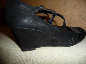 Туфлі Туфли ^/--/^ ТУФЛИ PIERRE CARDIN.р-7(40) ОРИГИНАЛ. ^_^^^ ТУФЛІ PIERRE CARDIN.р-7 (40) ОРИГІНАЛ. - фото фото фото